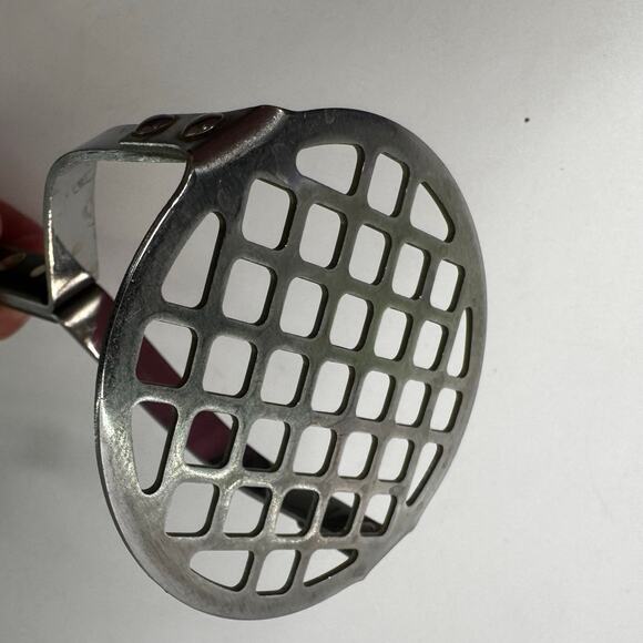 Flint Arrowhead Potato Masher Stainless Steel USA Black Handle Center Hole VTG - Picture 2 of 5